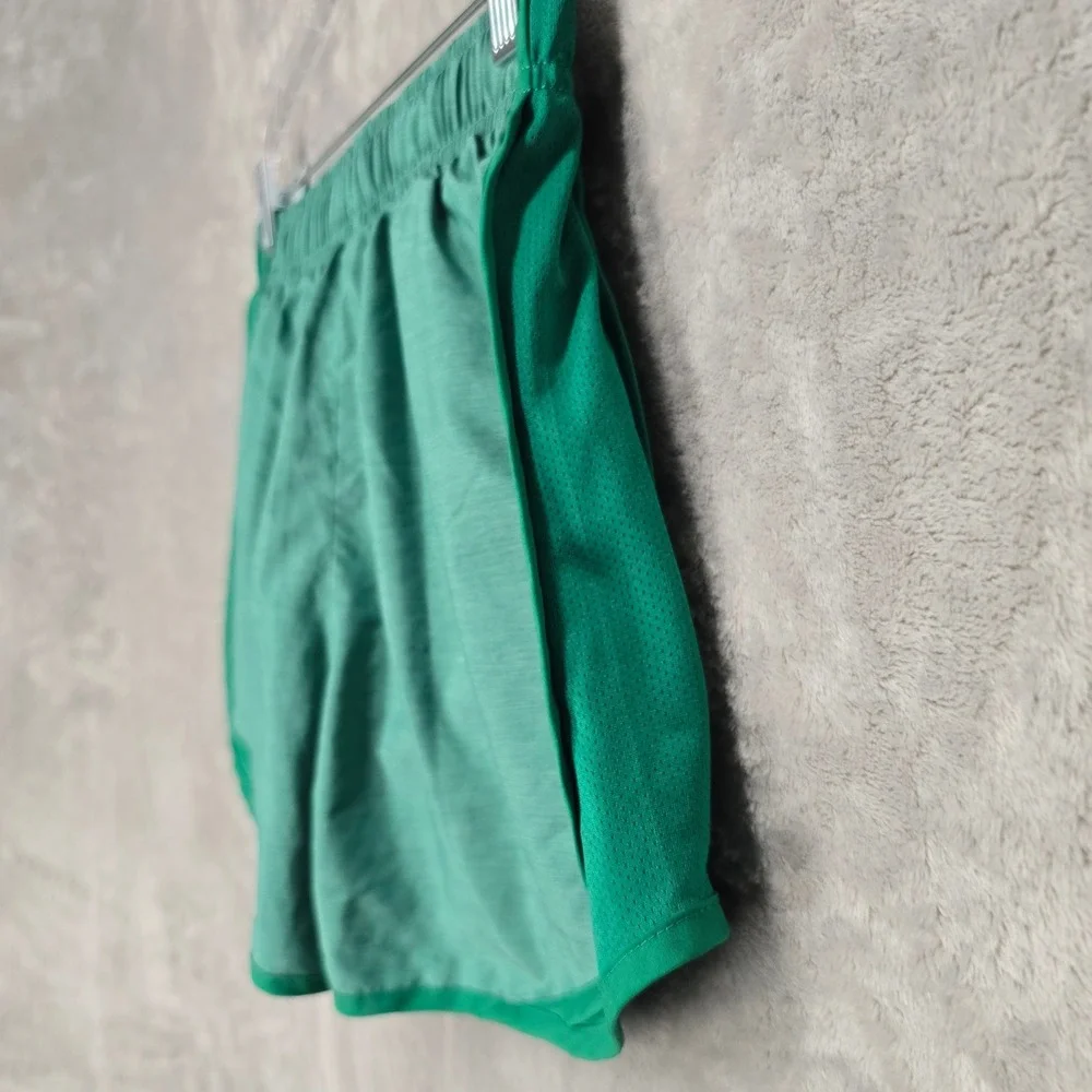Nike Running Shorts Women Small Green Dri-Fit Heathered Elastic Waist Mesh Sides